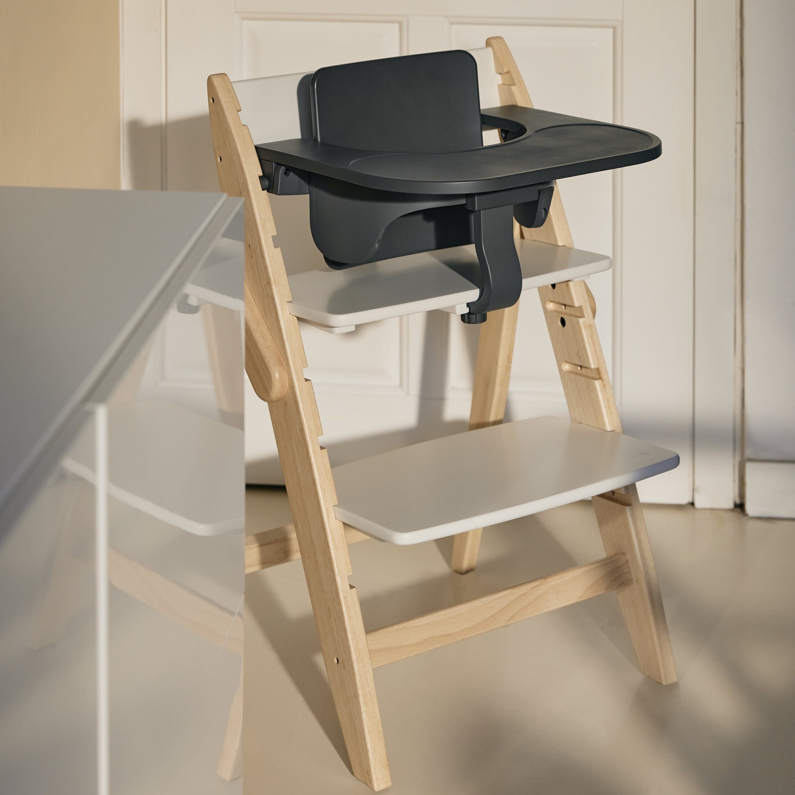 Moji Yippi söögitooli kandik Moji Yippi söögitooli kandik